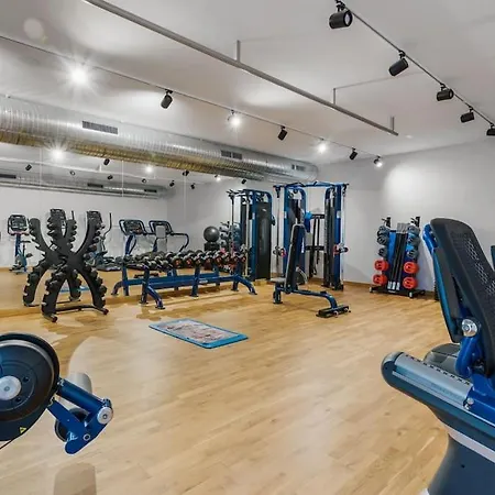Unique Flat With Parking, Pool, Gym And Coworking Apartment Estepona